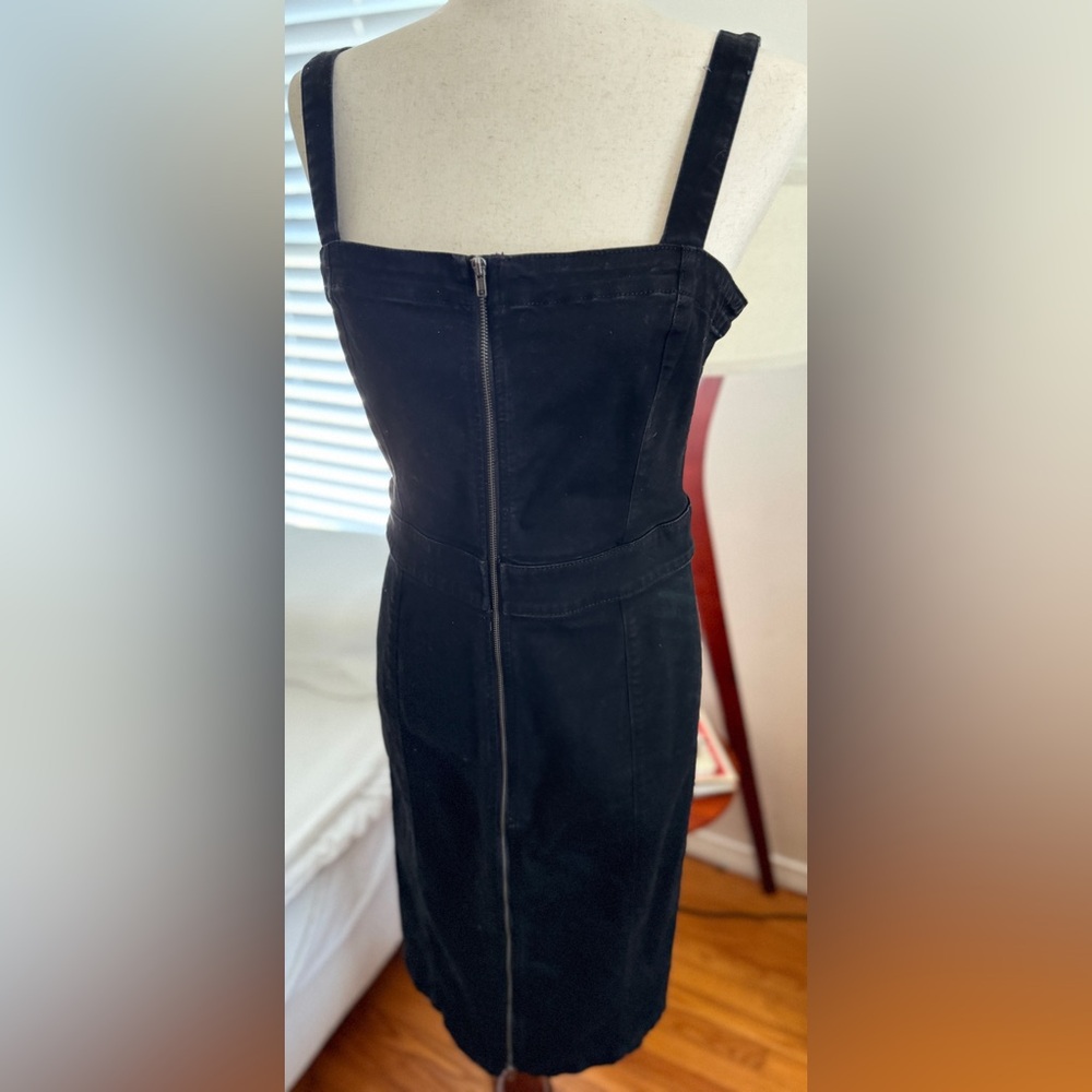 BOLD elements Elegant Black Dress